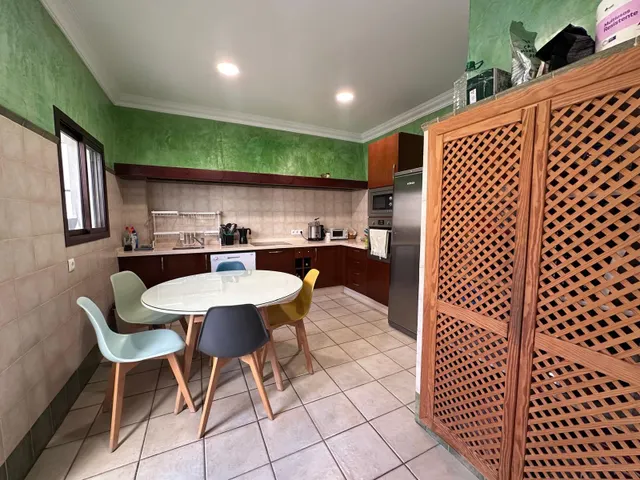 CASA EN LA PUEBLA DE CAZALLA — 11