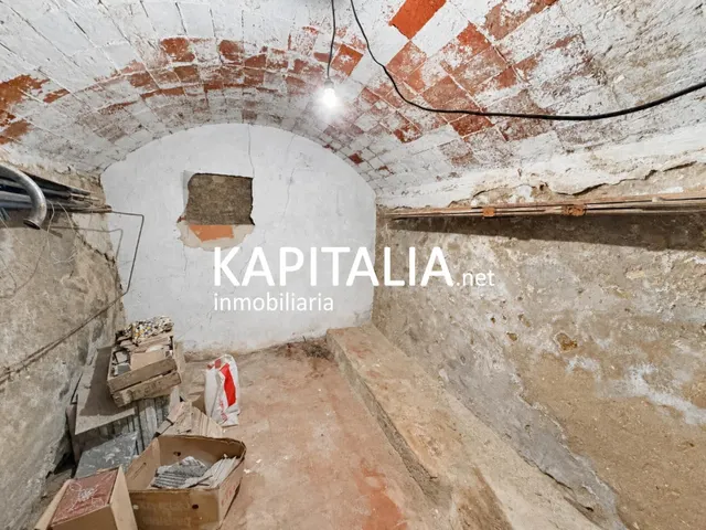 BONITA CASA A LA VENTA CON GARAJE EN BOLBAITE — 31