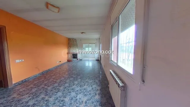 CASA 447 M2 4 habitaciones, PISCINA, PARCELA DE 1.062 M2.