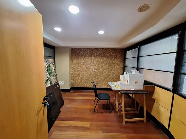 Oficina 8 habitaciones 307m² en venta - Marbella — 13