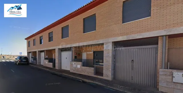Venta de Casa Adosada en Ciudad Real — 2