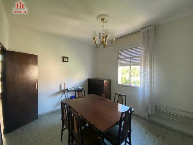 SE VENDE CASA SITUADA EN LA ZONA DE ALONGOS — 18