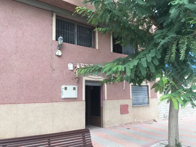 Edificio 4 habitaciones 350m² en venta - Las torres de cotil
