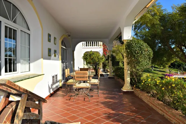 Espectacular villa de 800m2 con preciosas vistas panorámicas al mar en Benalmádena — 19