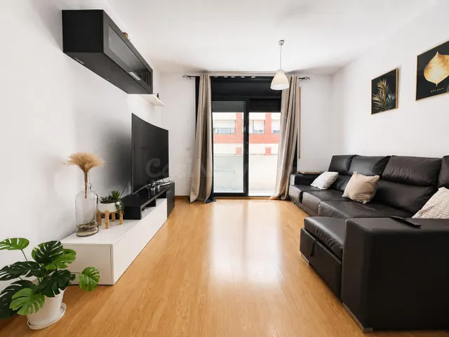 Piso con rentabilidad inmediata en Amposta – Ideal para inve