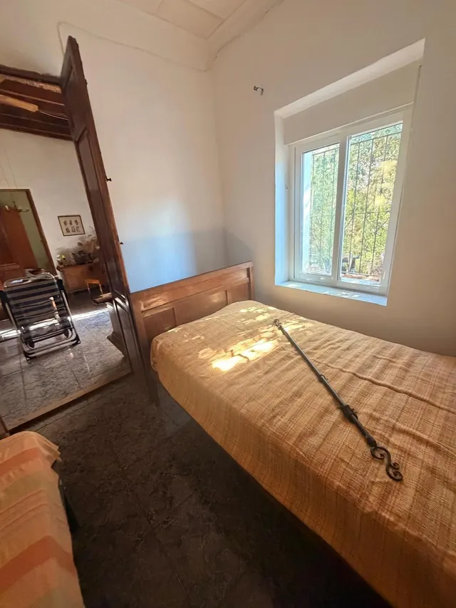 ¡OPORTUNIDAD! CASA RÚSTICA CON CUATRO PARCELAS DE TERRENO EN - foto 4