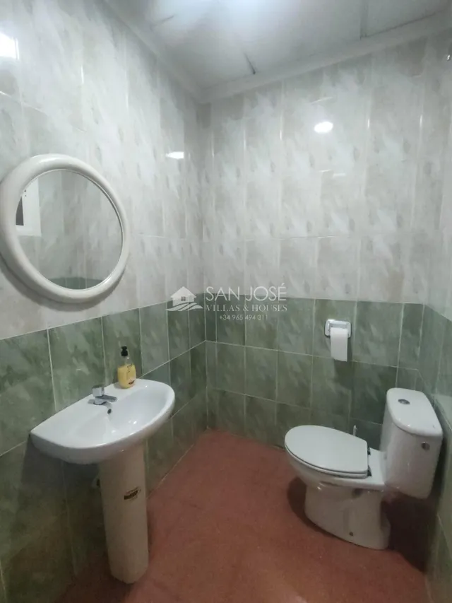 SE VENDE O SE ALQUILA LOCAL COMERCIAL VACIO EN EL CENTRO DE ASPE — 14