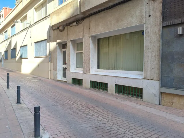 LOCAL COMERCIAL EN CENTRO DE MOTRIL - foto 3