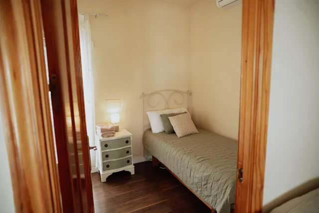 Amplio y luminoso chalet independiente con piscina, terrazas y apartamento con entrada propia — 16