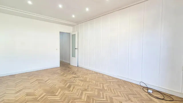ÁTICO VENTA SALAMANCA. Urbis te ofrece un ático en venta en Carmelitas-Oeste, Salamanca. — 12