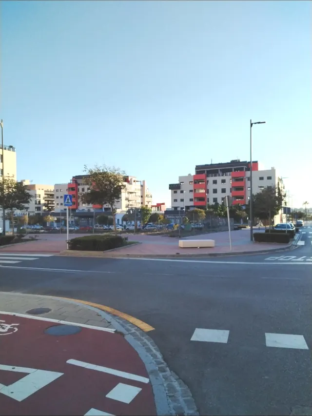 FANTASTICO LOCAL EN UNA DE LAS MEJORES ZONAS DE MOTRIL — 7