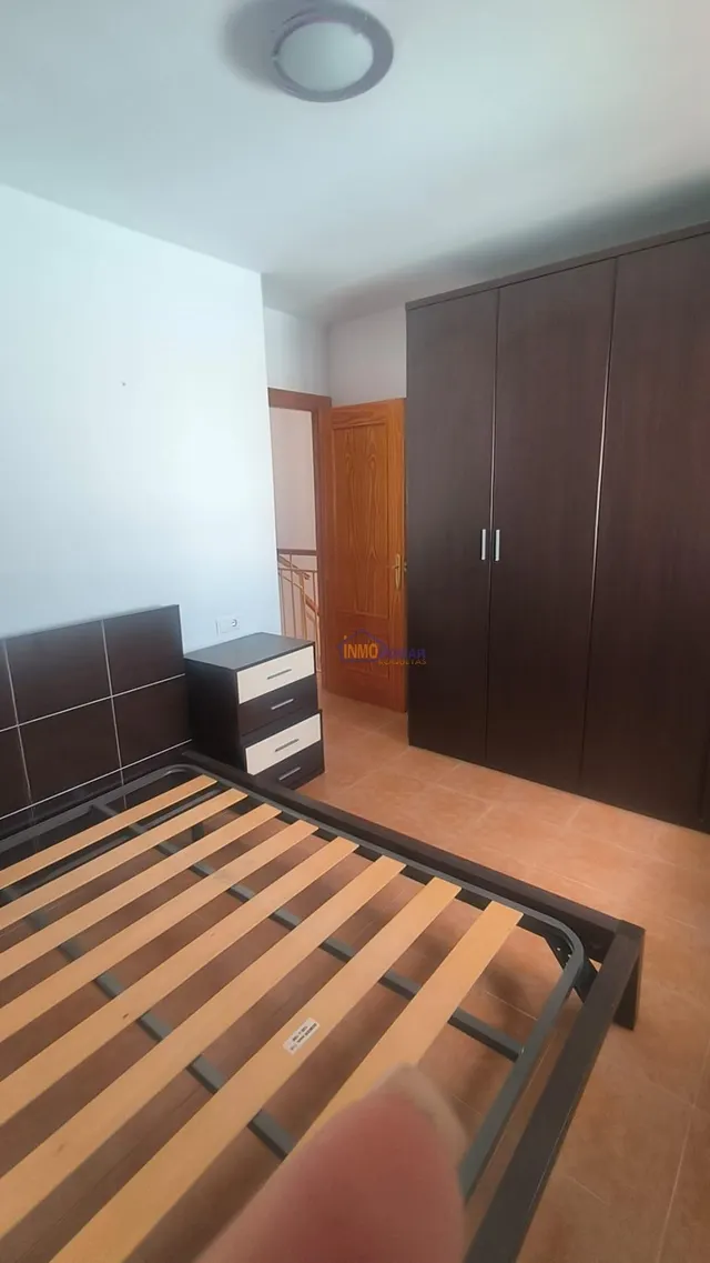 Amplio Adosado en el Corazón de Fondon por solo €125,000 — 25