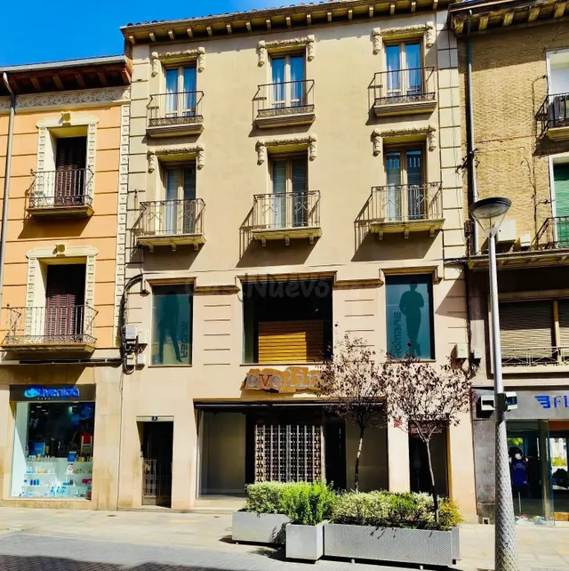 Local comercial en el centro de Tudela - foto 2