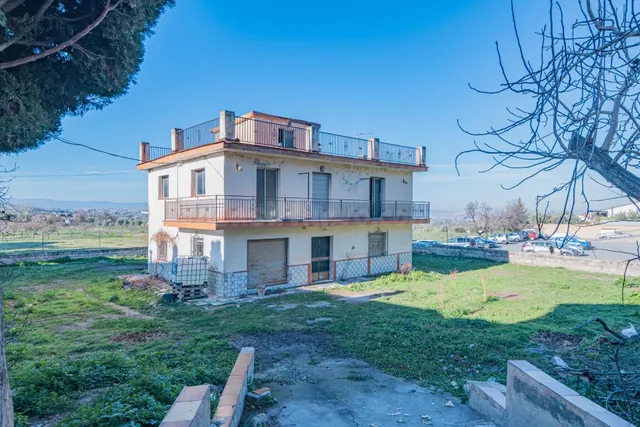 CASA CON TERRENO EN GOJAR!! - foto 3