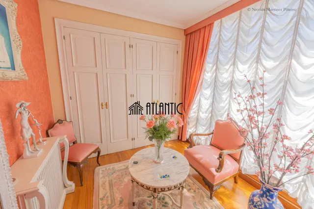 Adosado 5 habitaciones 408m² en venta - Coia — 41