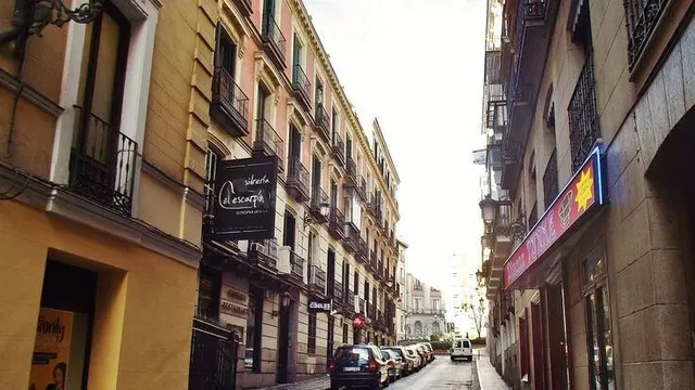 Local comercial 340m² en venta - La Latina - foto 2