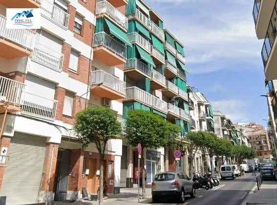 Venta de Piso en Mataró (Barcelona) — 2