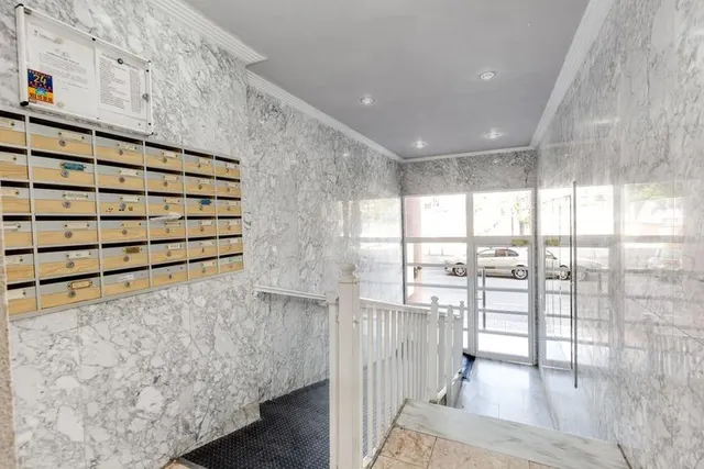 Increíble apartamento de 2 dormitorios cerca de la playa en Torrevieja — 6