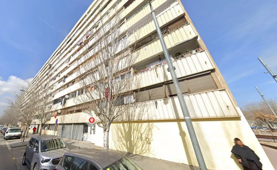 VENTA DE PISO OKUPADO EN Calle Mart 24-2 de BARCELONA (BARCELONA)