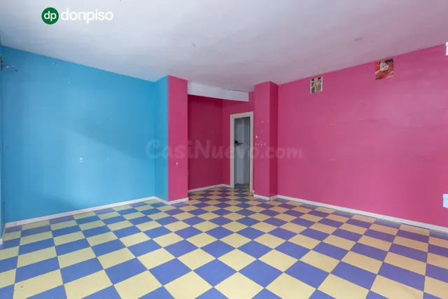 Local comercial en venta en calle agustina de aragón — 4