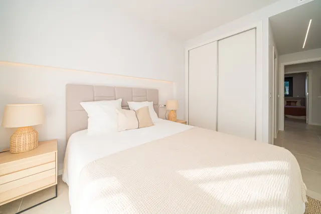 APARTAMENTO DE DOS DORMITORIOS EN VENTA EN DENIA, PRIMERA LINEA. COSTA BLANCA. — 19