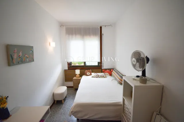 PISO LUMINOSO CON TERRAZA Y VISTAS DESPEJADAS EN SITGES — 25