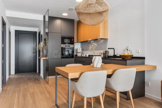 Apartamento de 3 dormitorios con vistas abiertas a la natura - foto 3