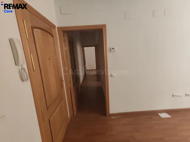 Exclusiva oficina situada estratégicamente en el corazón de  - foto 4