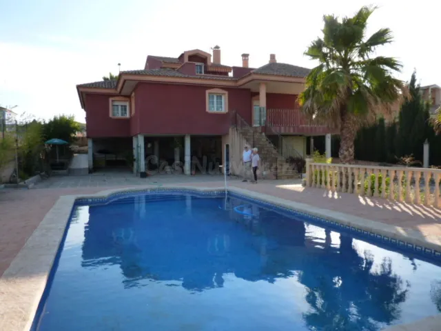 Villa 5 habitaciones 240m² en venta - Calasparra centro
