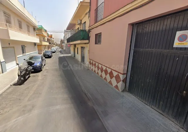 Vivienda unifamiliar en Sevilla. Activo inmobiliario SIN POS
