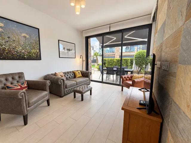 Dúplex 3 habitaciones 98m² en venta - Lomas de Cabo Roig - foto 3