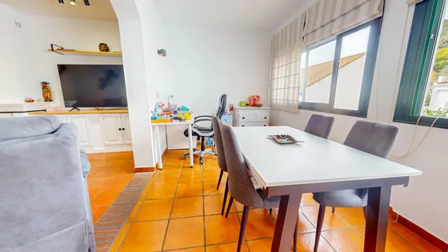 PRECIOSA CASA  A LA VENTA EN BENAHAVIS — 3