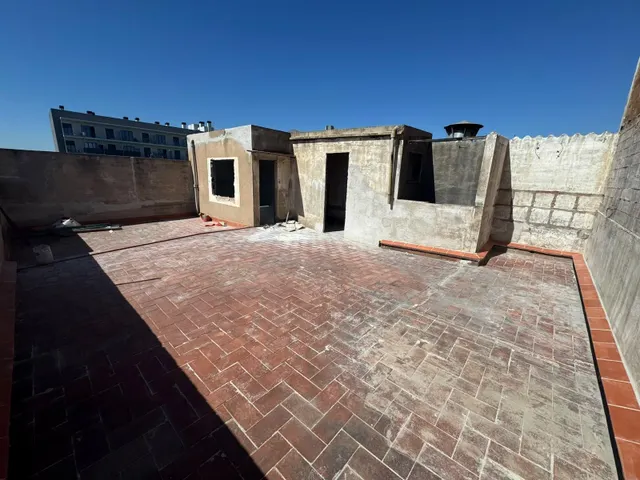 CASA TOTALMENTE REFORMADA CON GARAJE Y GRAN TERRAZA SOLÁRIUM — 16