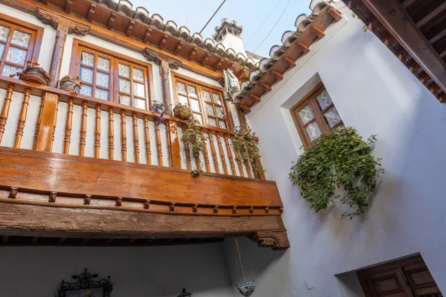 Auténtica casa con corrala tradicional y azotea en el corazón del Albaicín con gran potencial también para inversores — 7