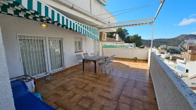 Apartamento de tres dormitorios en Montbenidorm — 6