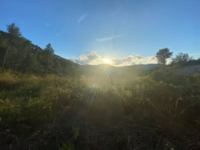 Fantastico terreno en Vallirana - En el sector el pinar, parte alta. — 7
