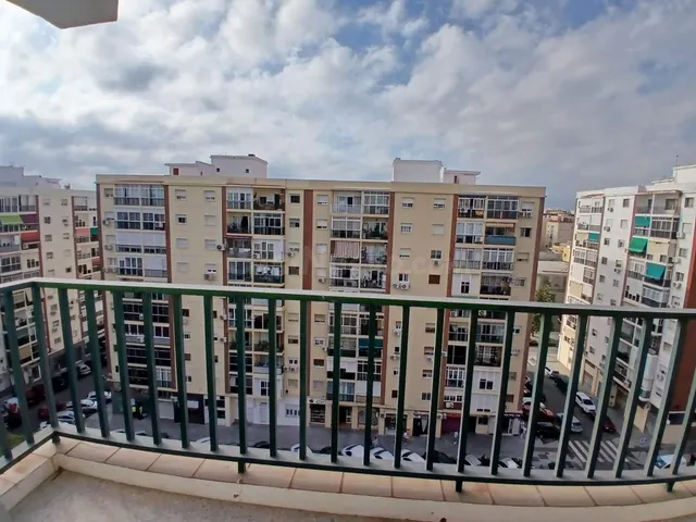 GRAN PROPIEDAD EN LA TORRE DE BASCONIA - foto 4