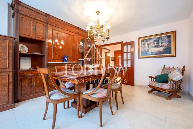 Piso en venta Calle Morell, Reus. - foto 5