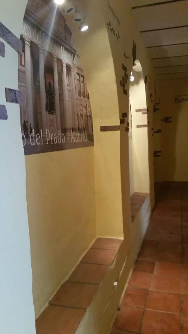 VENTA DE FABULOSO LOCAL COMERCIAL EN EL CASCO ANTIGUO — 12