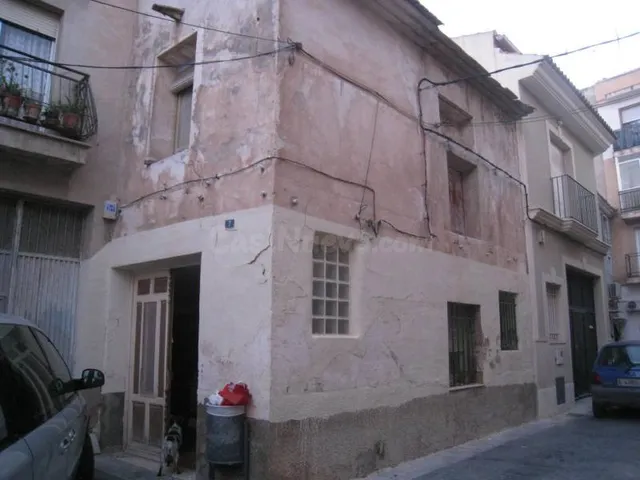 VENTA DE CASA EN PLENO CENTRO EN CALLE PEATONAL EN ASPE ALIC
