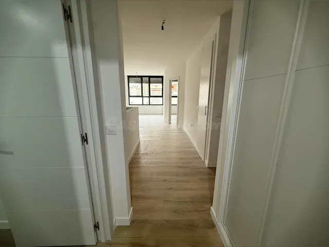 OPORTUNIDAD! PISO RECIEN REFORMADO EN VALDELAGUNA - foto 4