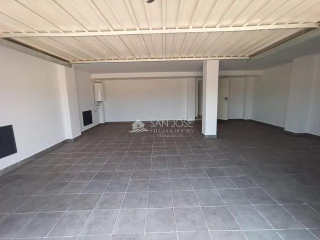 Se vende Villa con piscina en Cañada de la Leña — 7