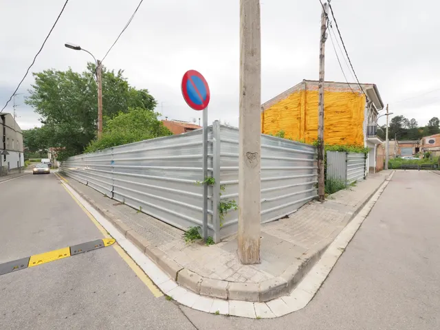 SE VENDE TERRENO URBANO EN SANT VICENÇ DE CASTELLET — 9