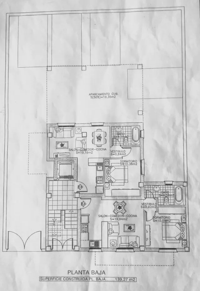 Chalet independiente de dos plantas en la zona de Camino de Antequera. — 30