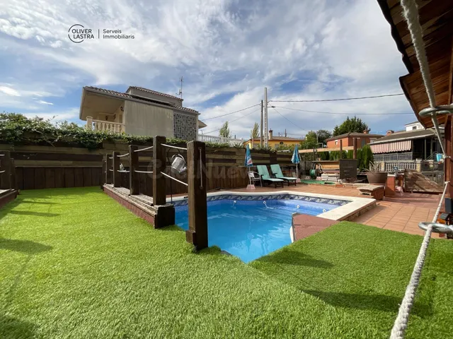 Casa a cuatro vientos con piscina, garaje y un mundo de posi - foto 2