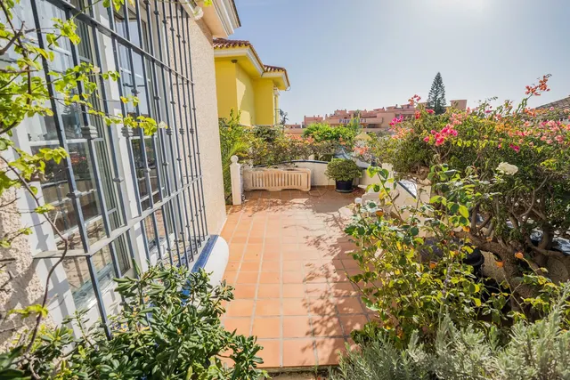 Chalet 3 habitaciones 303m² en venta - Centro — 44