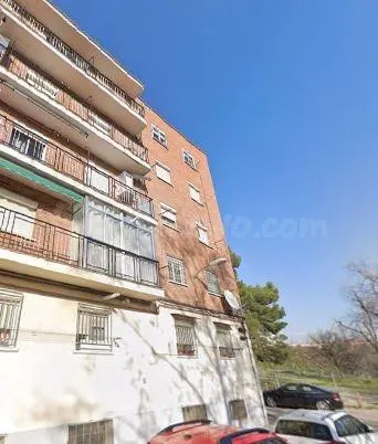 SE VENDE piso OKUPA en C Estroncio 17 de Madrid - foto 2