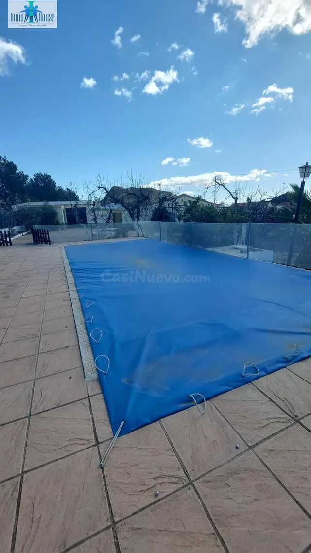 AMPLIA Y BONITA CASA DE PUEBLO CON PISCINA - foto 3