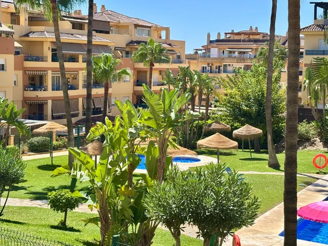 Estupendo piso 4 dormitorios planta baja con grandes terrazas en pinillo (Torremolinos) — 50