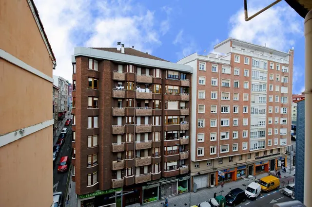 Piso 2 habitaciones 122m² en venta - Centro — 7